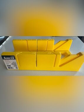 Anvil Yellow Plastic Miter Box with 45° and 90° Guides
